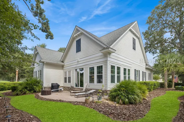 $1,350,000 | 255 Bamberg Drive, Bluffton, SC 29910