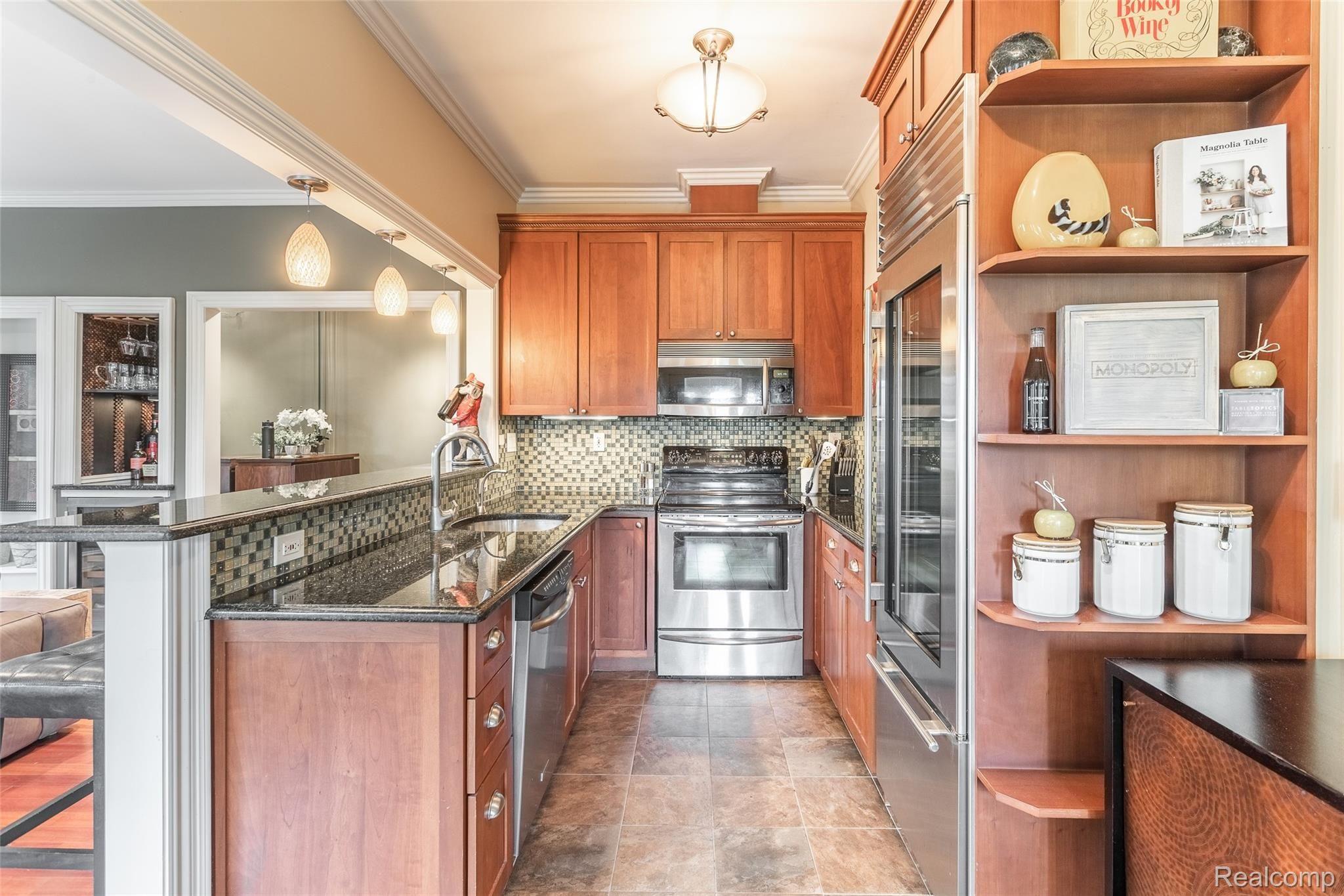 327 Southfield Road, Unit 3BN Birmingham, MI 48009 - Photo 6 of 25 Southfield-14.jpg