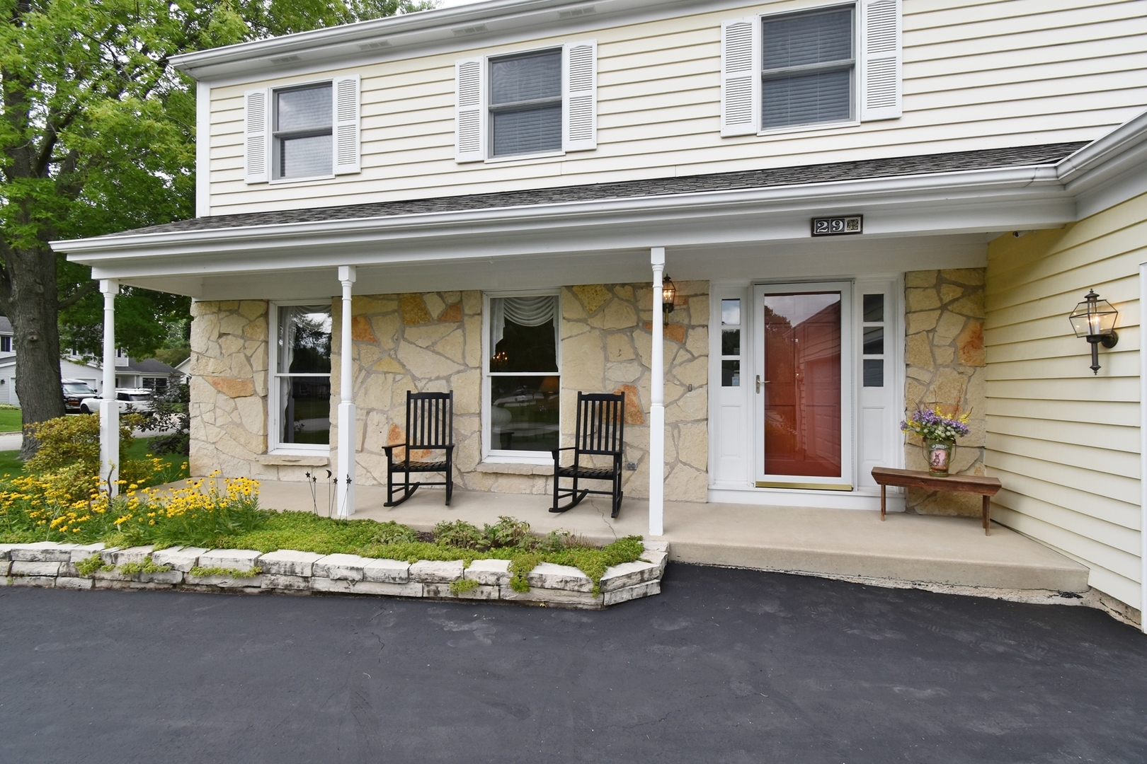 29 Manchester Way Aurora, IL 60506 - Photo 2 of 38 front view of a house with a yard