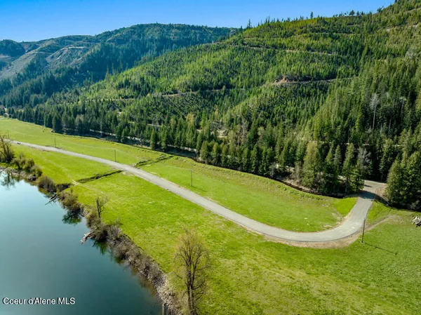 $160,000 | 30 Horn Hooked Ln Street, St. Maries, ID 83861