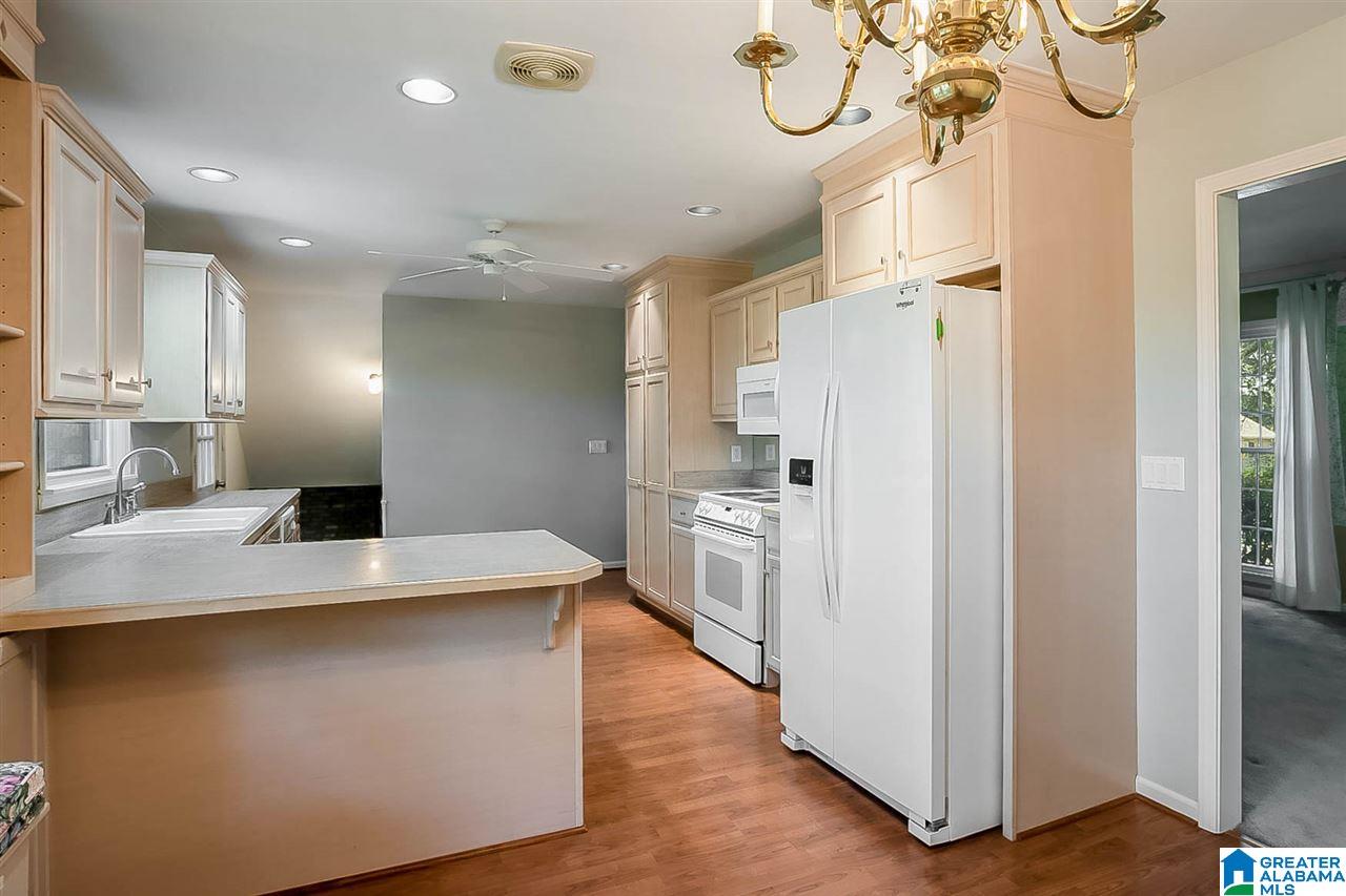 2344 Crossgate Trail Birmingham, AL 35216 - Photo 4 of 41