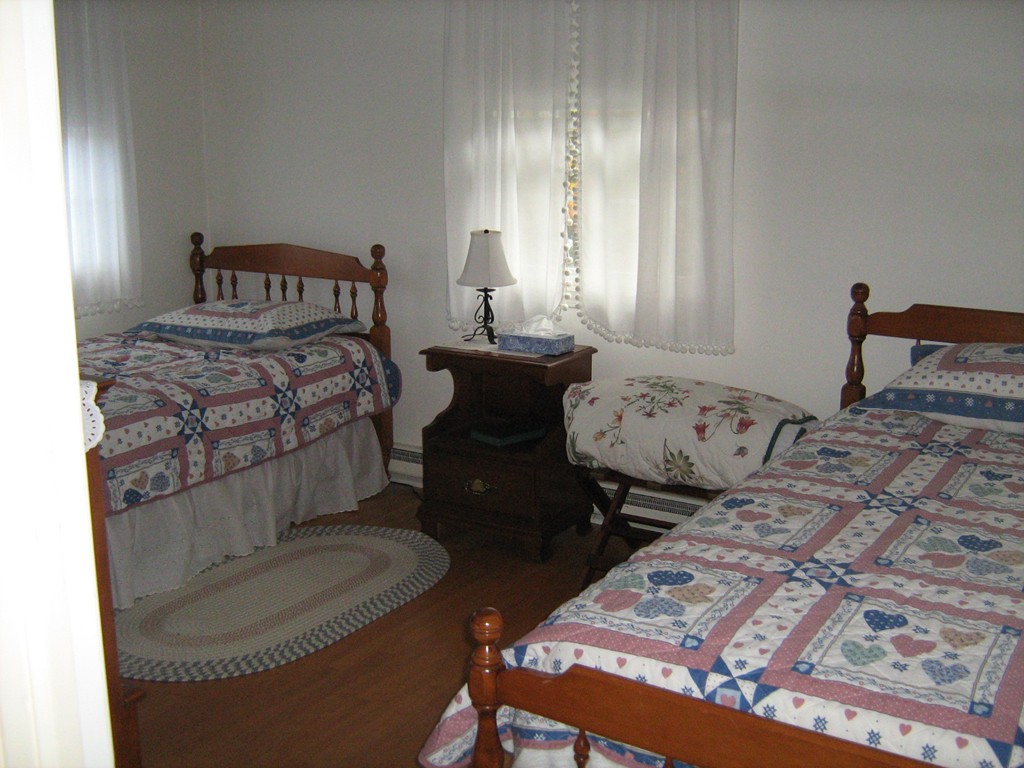 126 Squassick Road West Springfield, MA 01089 - Photo 21 of 21 Gallery Image 21