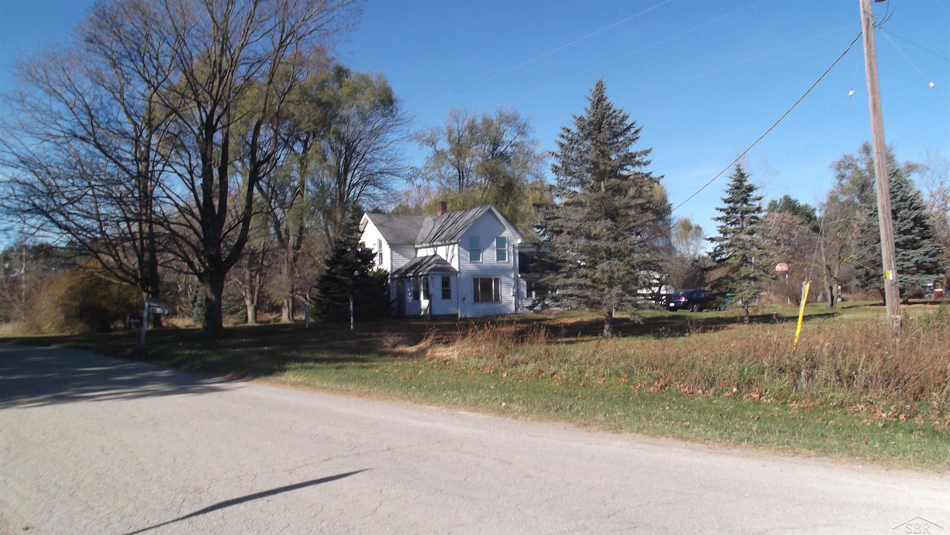 18030 Grabowski Road St. Charles, MI 48655 - Photo 5 of 6 50127909-4.JPG