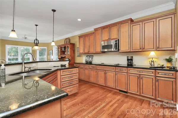 $910,000 | 13824 Glen Abbey Drive, Charlotte, NC 28278
