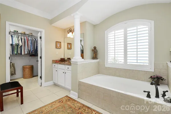 $910,000 | 13824 Glen Abbey Drive, Charlotte, NC 28278