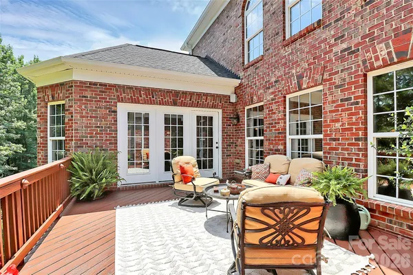 $910,000 | 13824 Glen Abbey Drive, Charlotte, NC 28278