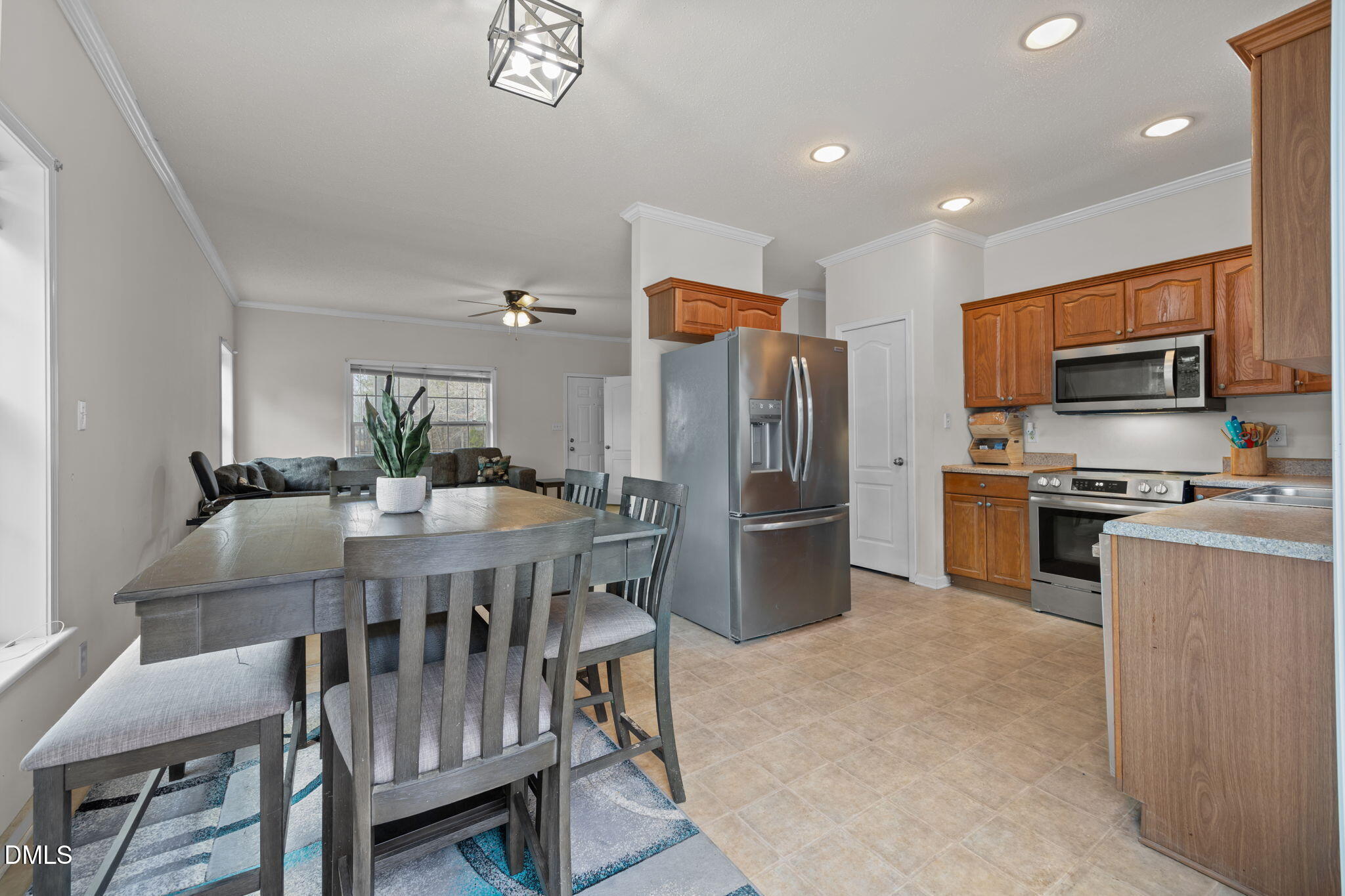 75 Spring Hill Lane Henderson, NC 27537 - Photo 20 of 43 Dining Area & Kitchen