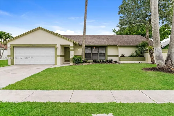 $3,695 | 12351 Gingerwood Lane, Wellington, FL 33414