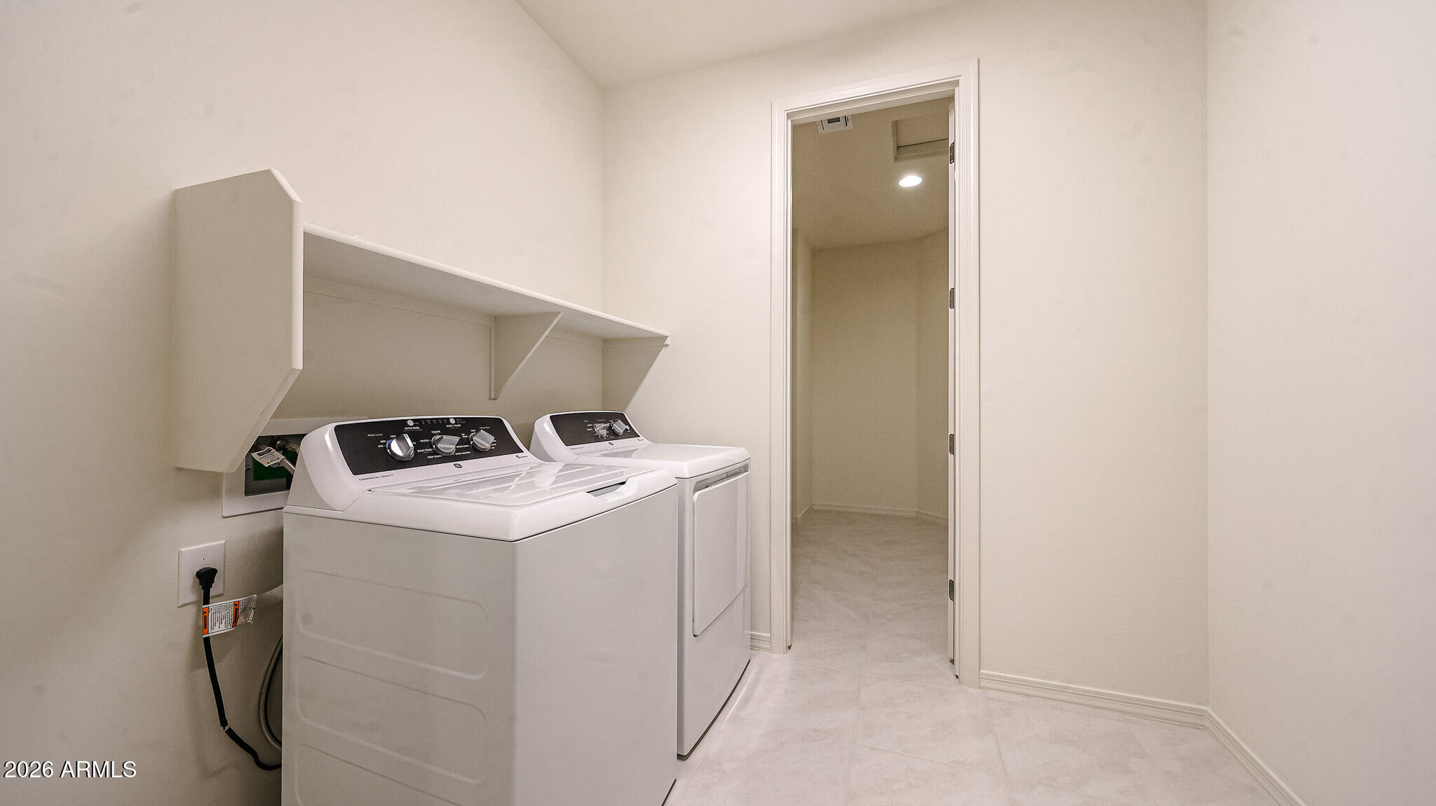 7072 West Plum Road Peoria, AZ 85383 - Photo 17 of 20 Laundry Room