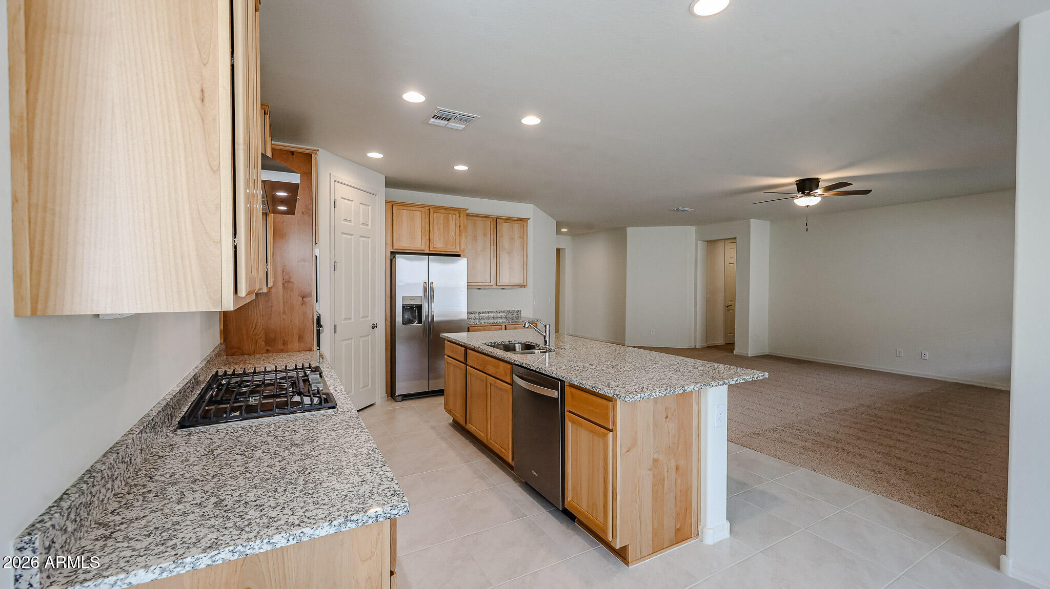 7072 West Plum Road Peoria, AZ 85383 - Photo 3 of 20 Kitchen Island