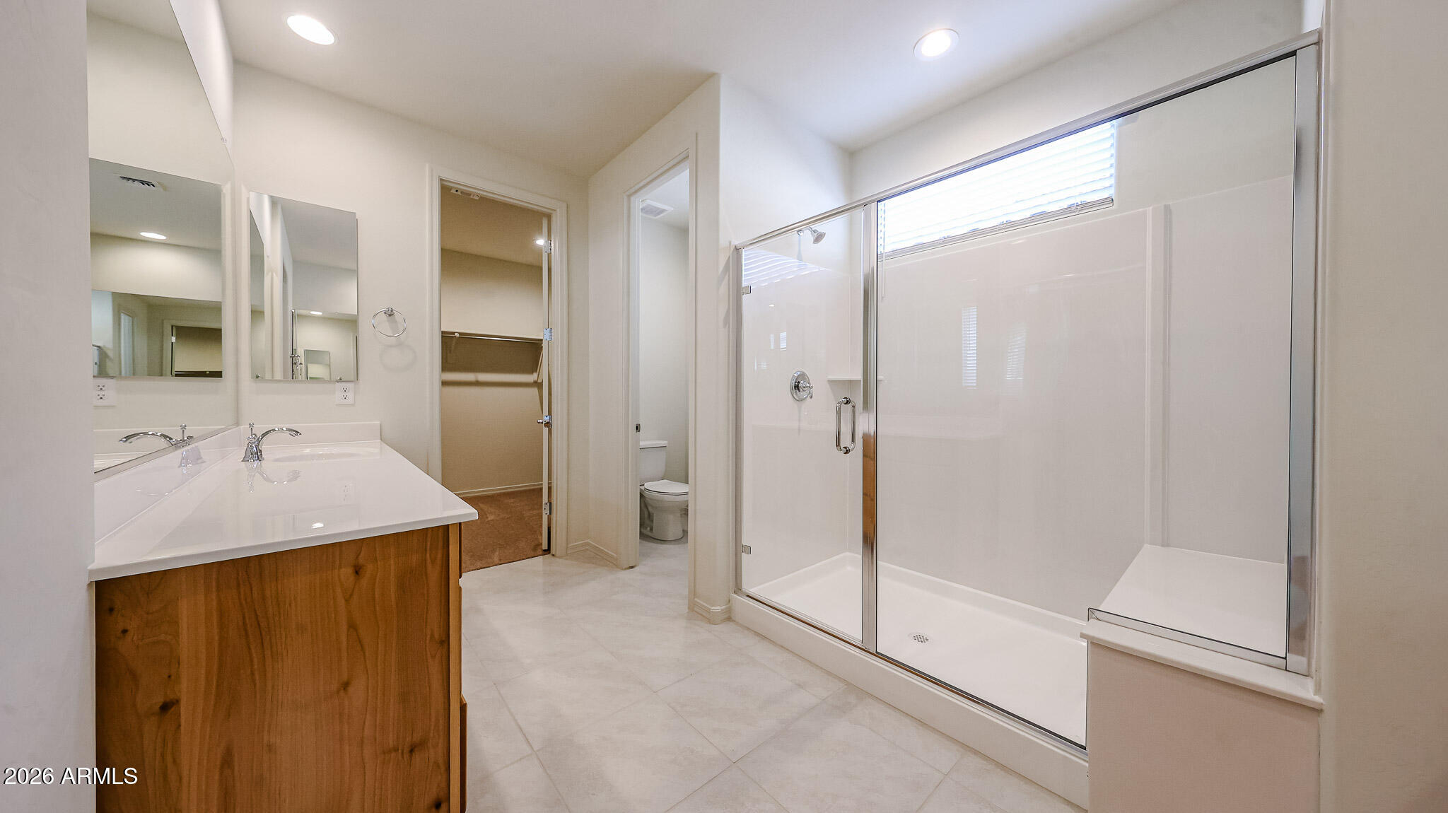 7072 West Plum Road Peoria, AZ 85383 - Photo 10 of 20 Walk in Shower