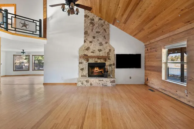a view of a livingroom with a fireplace