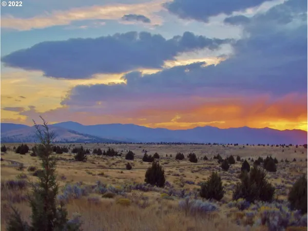 $90,000 | 0 Southwest 4th Avenue, John Day, OR 97845