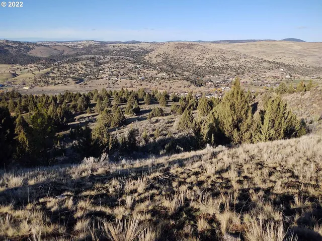 $90,100 | 0 Southwest 4th Avenue, John Day, OR 97845