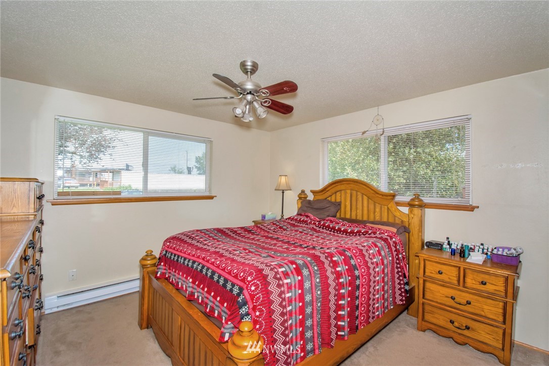 4714 Gay Road East Tacoma, WA 98443 - Photo 13 of 25 Gallery Image 13