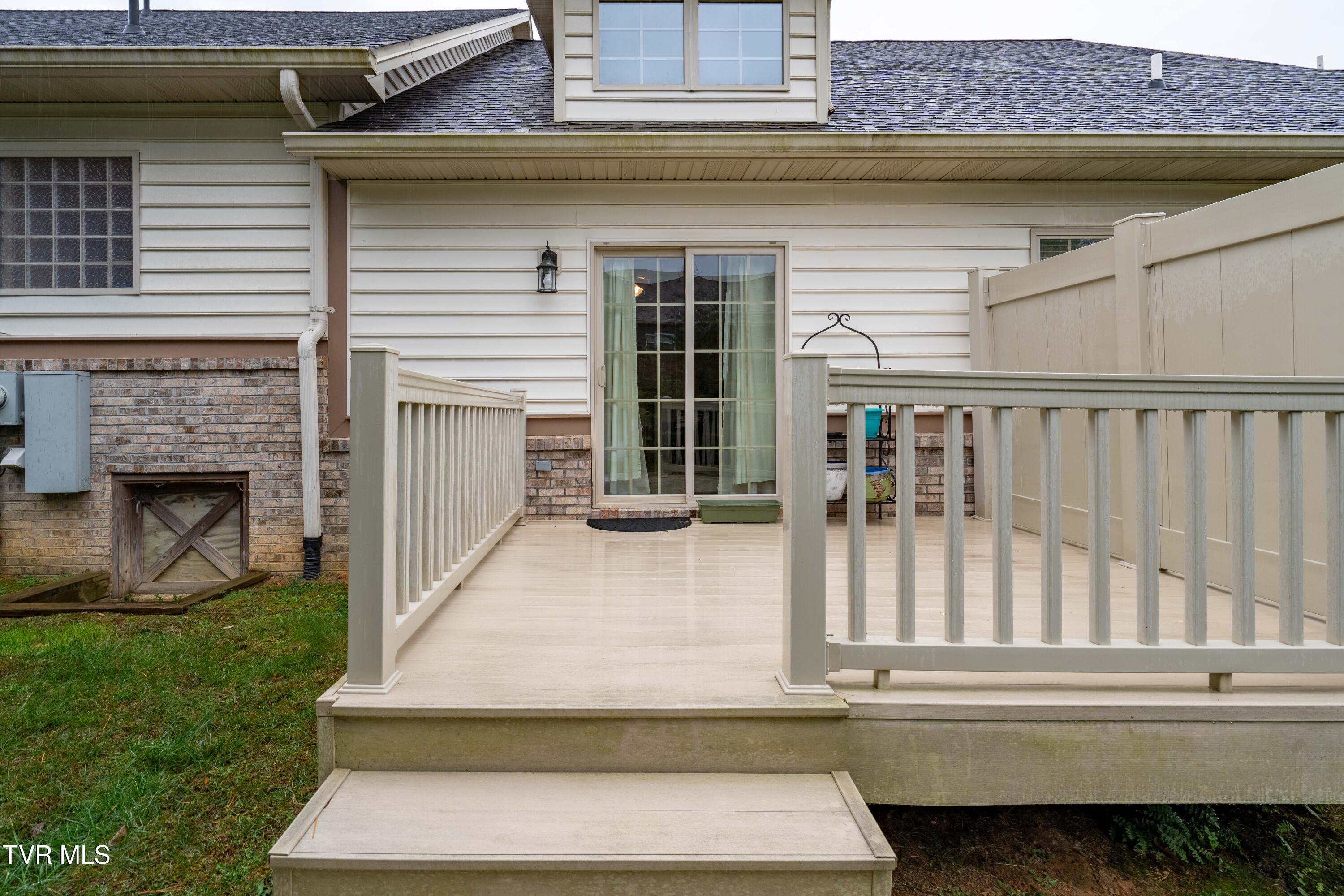 281 Baileigh Lyn Loop, Unit A3 Jonesborough, TN 37659 - Photo 12 of 43 281 Baileigh Lyn Loop (11 of 48)