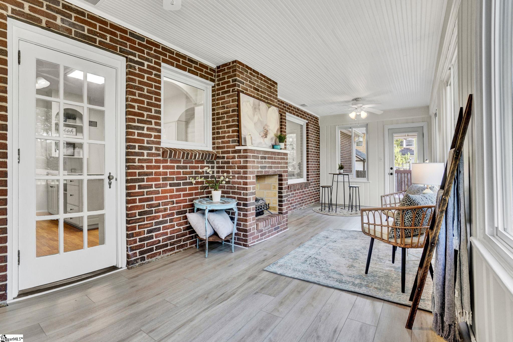 306 Hickory Street Clinton, SC 29325 - Photo 16 of 49