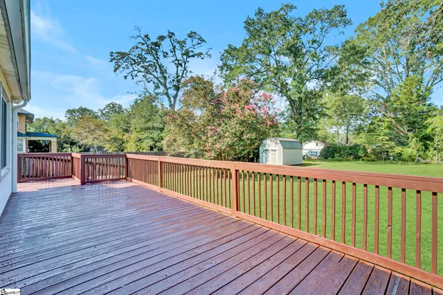 $290,000 | 306 Hickory Street, Clinton, SC 29325