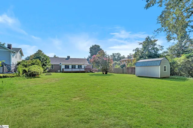 $290,000 | 306 Hickory Street, Clinton, SC 29325