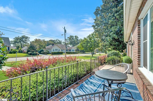 $290,000 | 306 Hickory Street, Clinton, SC 29325