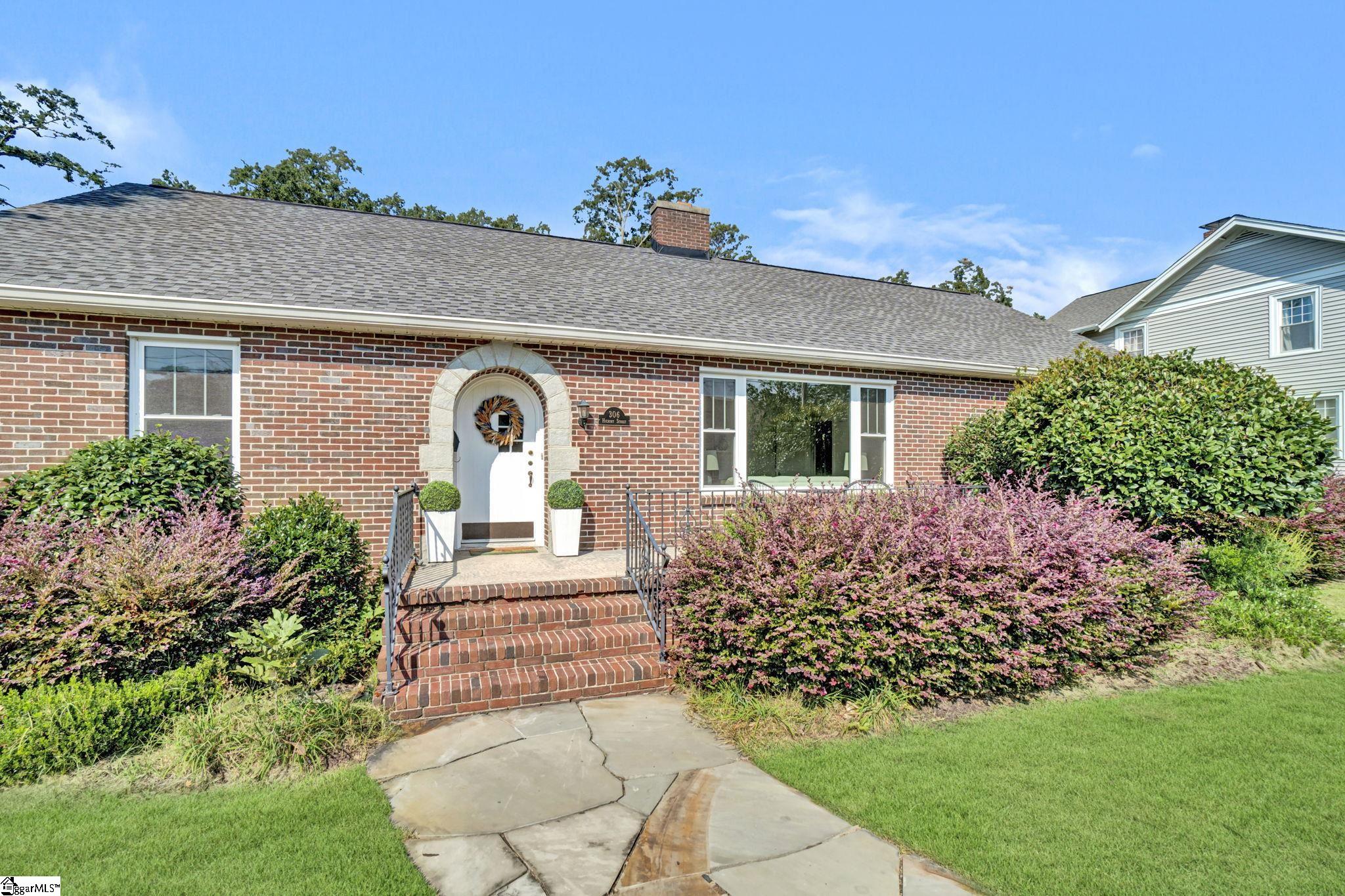 306 Hickory Street Clinton, SC 29325 - Photo 46 of 49