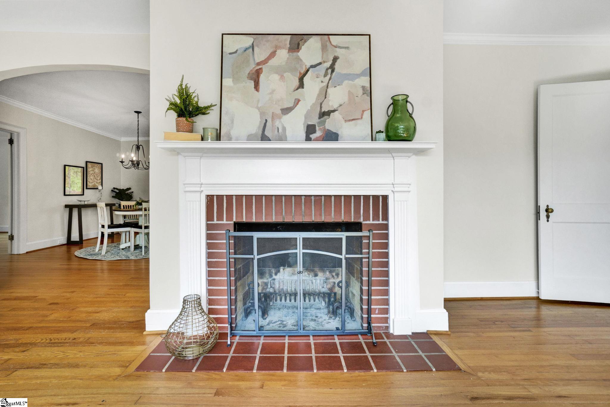 306 Hickory Street Clinton, SC 29325 - Photo 7 of 49