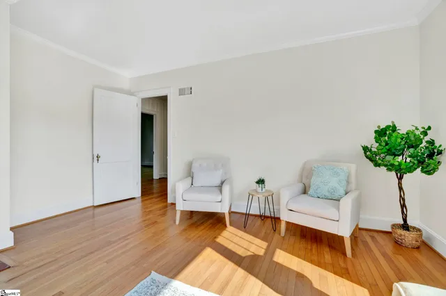 $290,000 | 306 Hickory Street, Clinton, SC 29325