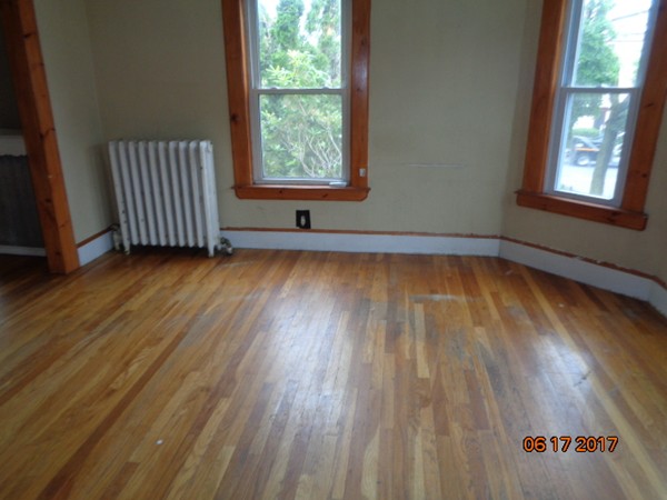 44 Rockingham Street Lynn, MA 01902 - Photo 3 of 10