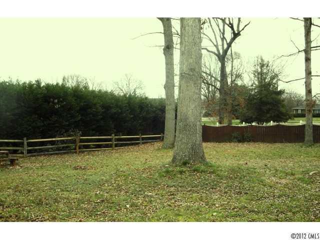 1630 Rhyne Carter Road Gastonia, NC 28054 - Photo 14 of 16 Gallery Image 14