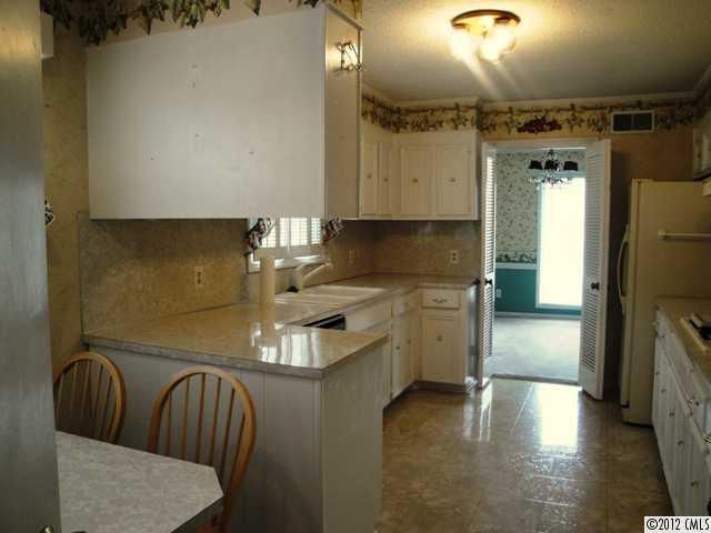 1630 Rhyne Carter Road Gastonia, NC 28054 - Photo 7 of 16 Gallery Image 7