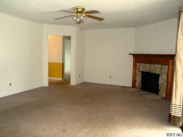 1630 Rhyne Carter Road Gastonia, NC 28054 - Photo 9 of 16 Gallery Image 9