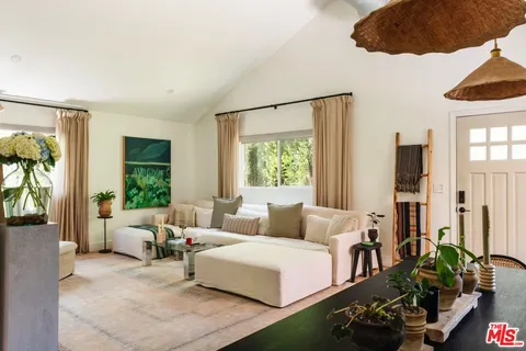 $1,295,000 | 420 North Benton Way, Los Angeles, CA 90026