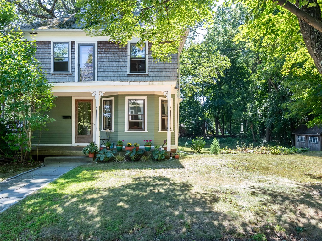 12 Manton Street Warwick, RI 02818 - Photo 2 of 43