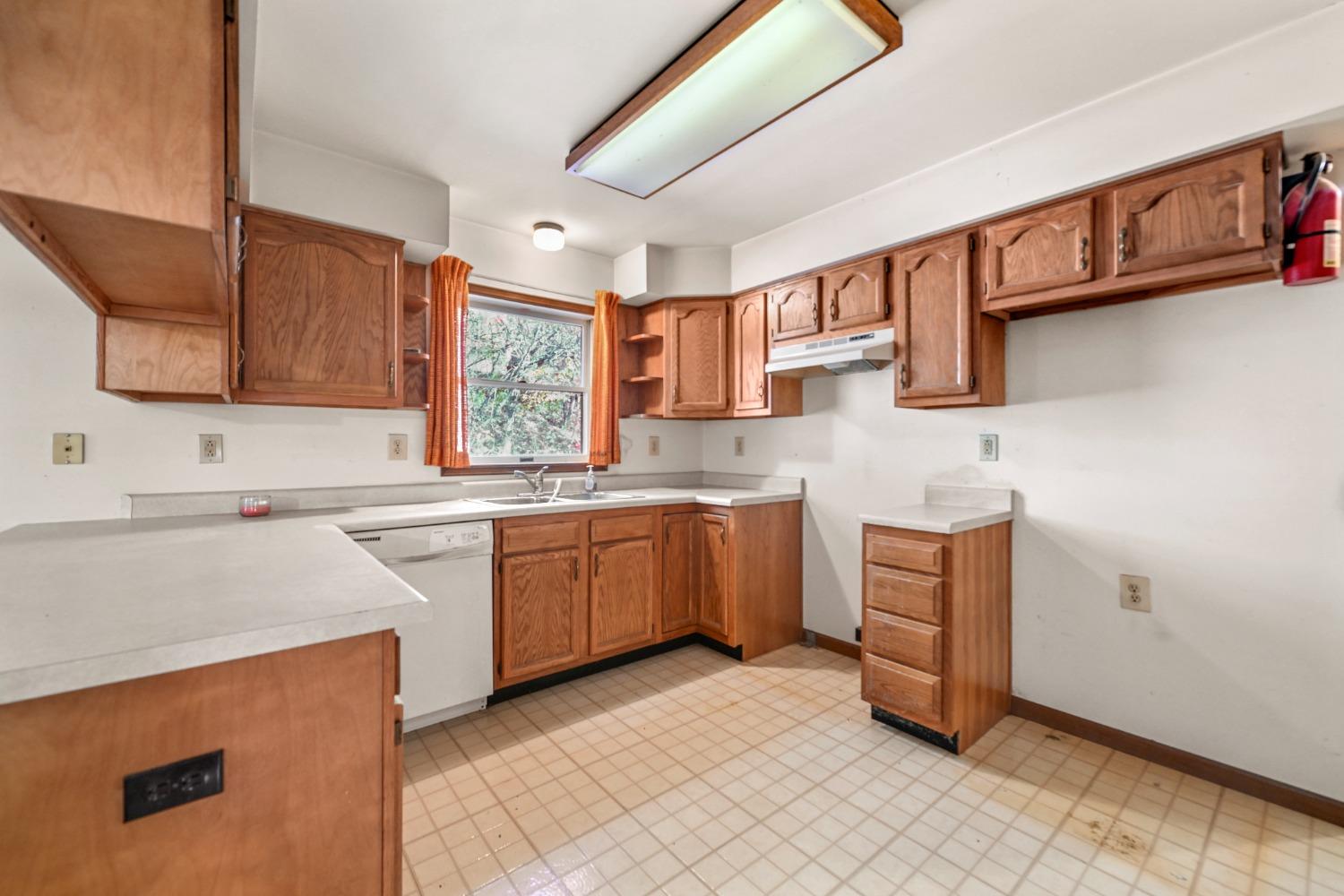 11320 Ashcraft Road Dillsboro, IN 47018 - Photo 11 of 29 Gallery Image 11