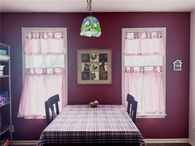 $349,900 | 801 East Pearl Street, Harrisonville, MO 64701