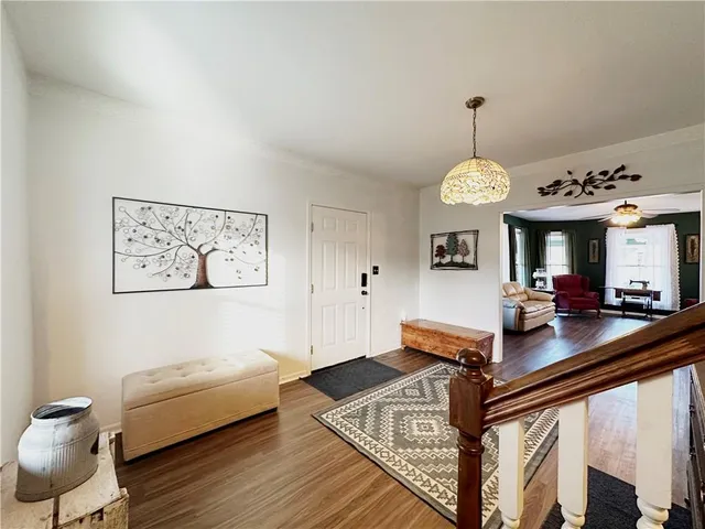 $349,900 | 801 East Pearl Street, Harrisonville, MO 64701