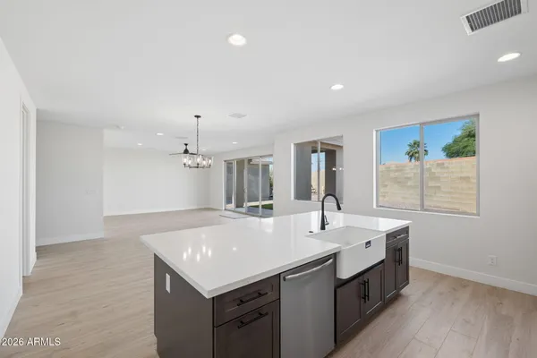 $649,900 | 2249 North Shannon Way, Mesa, AZ 85215