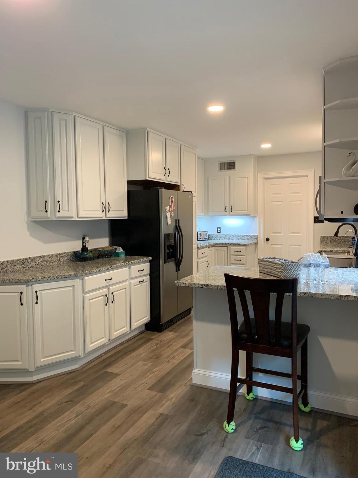 8003 Ronald Road Manassas, VA 20112 - Photo 20 of 47 Kitchen