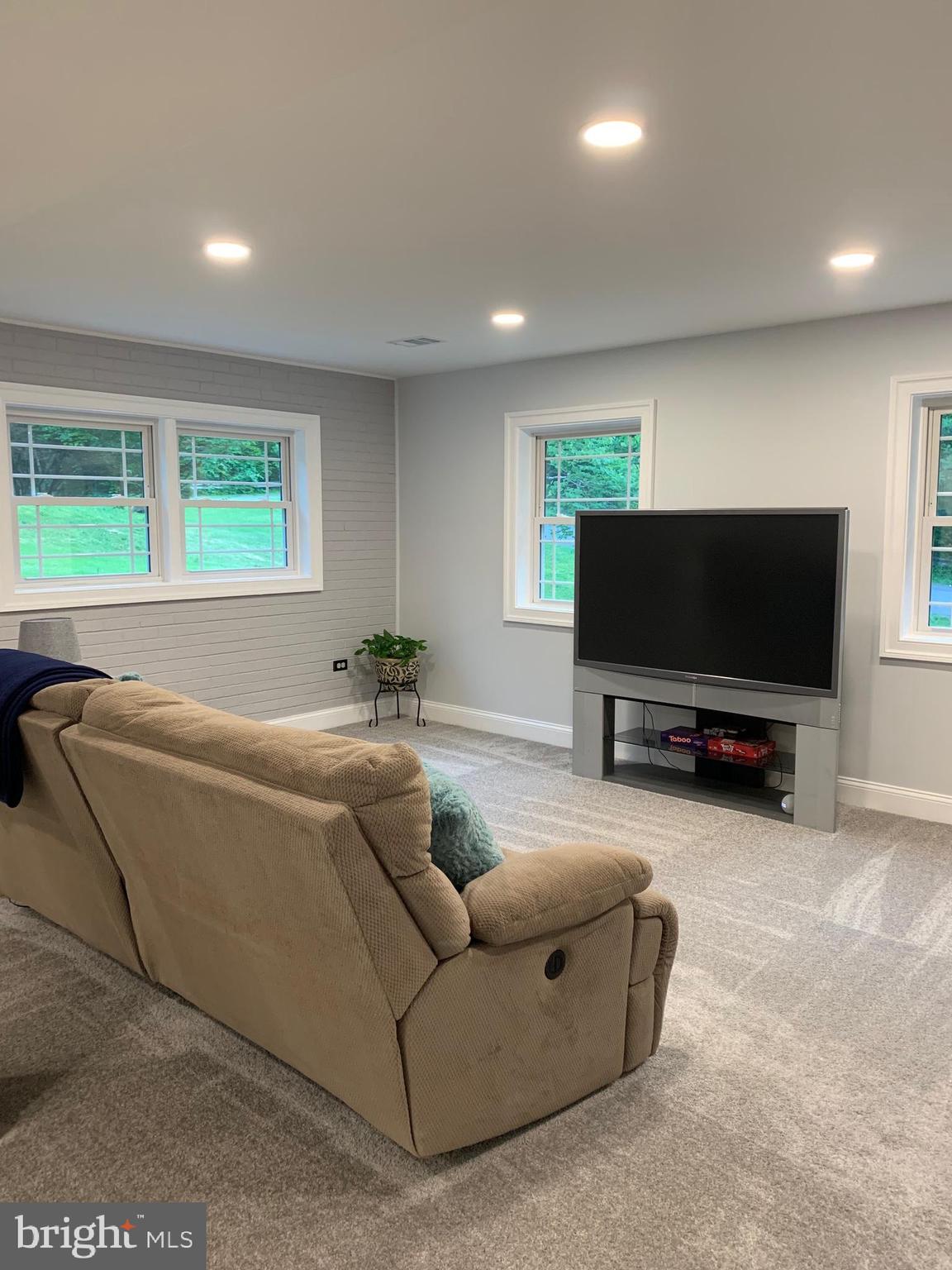 8003 Ronald Road Manassas, VA 20112 - Photo 27 of 47 Basement (Tv Conveys)