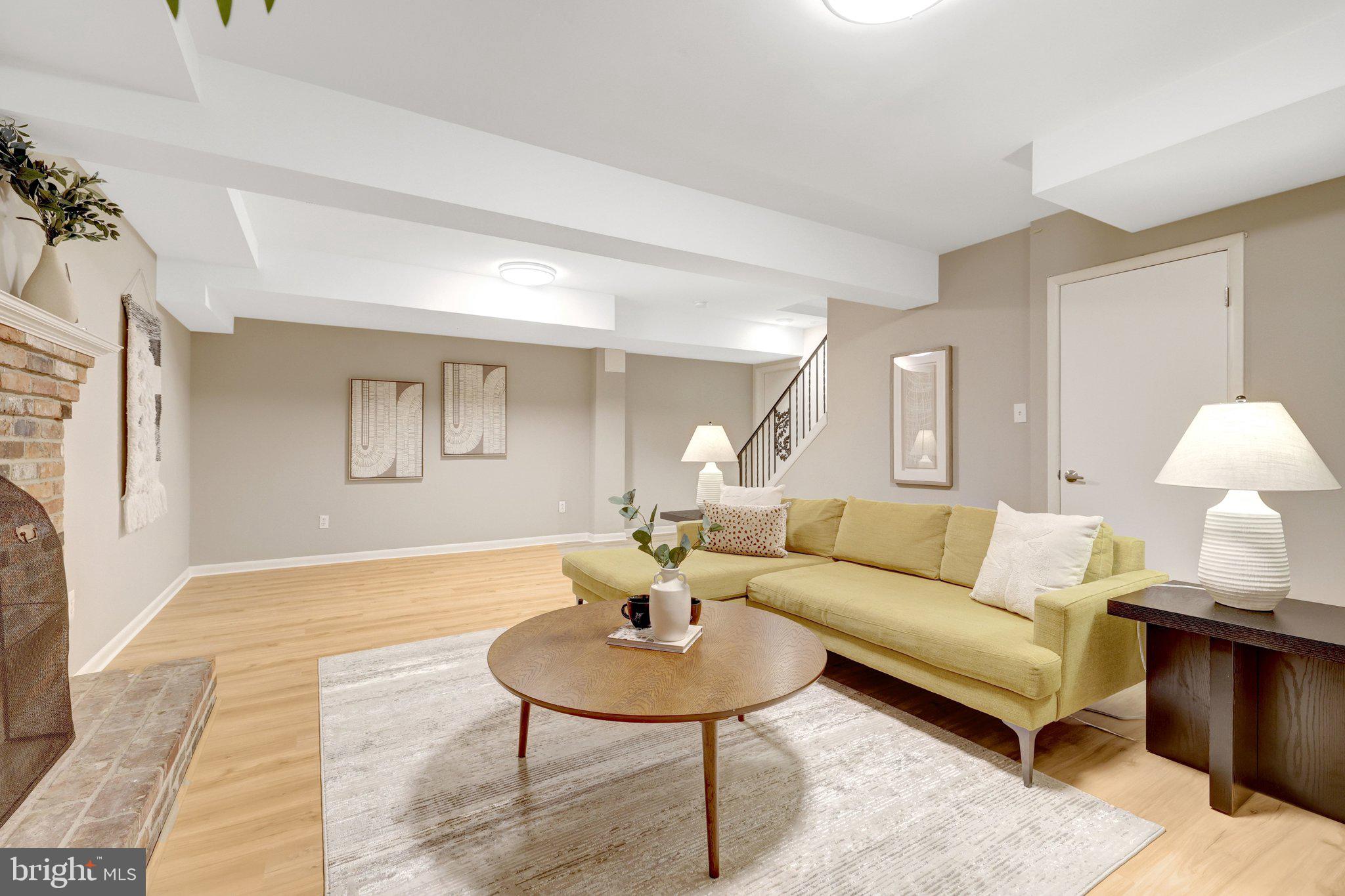 3308 Rocky Mt Road Fairfax, VA 22031 - Photo 48 of 65 Alt view of family room