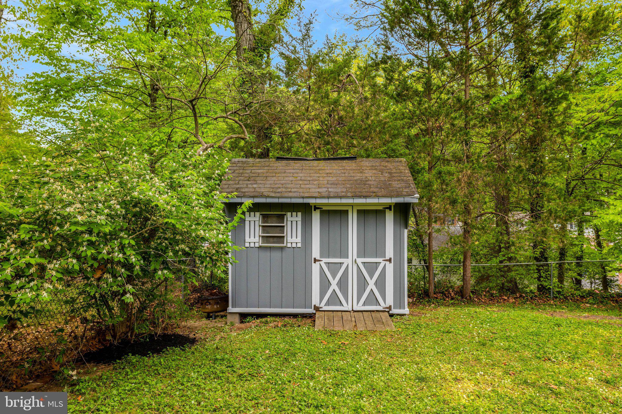 3308 Rocky Mt Road Fairfax, VA 22031 - Photo 56 of 65 Shed in the backyard