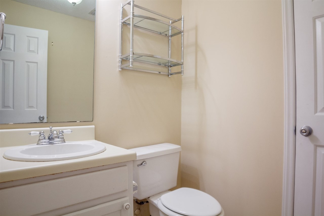 4601 Timbermill Court, Unit 102 Raleigh, NC 27612 - Photo 17 of 20 Photo 17
