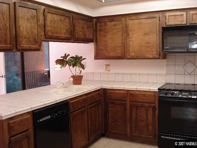 440 West Riverview Circle Reno, NV 89509 - Photo 4 of 9 Photo 4
