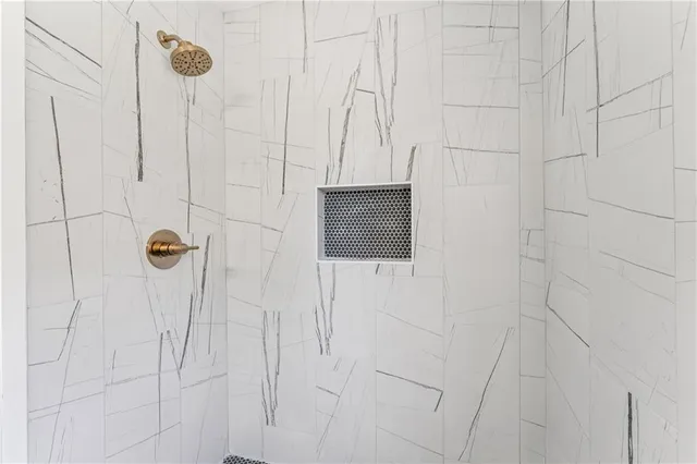 $415,000 | 209 East 72 Terrace, Kansas City, MO 64114