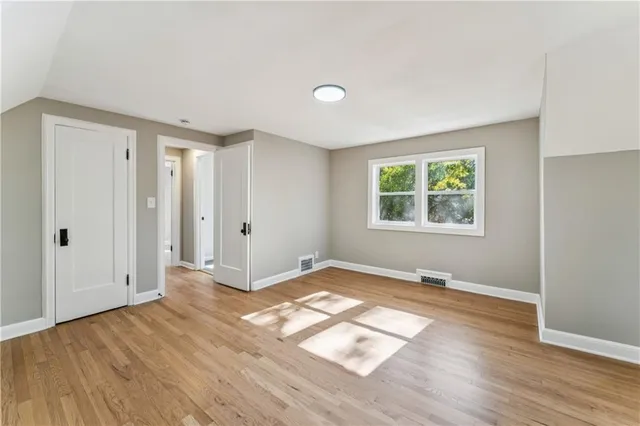 $415,000 | 209 East 72 Terrace, Kansas City, MO 64114