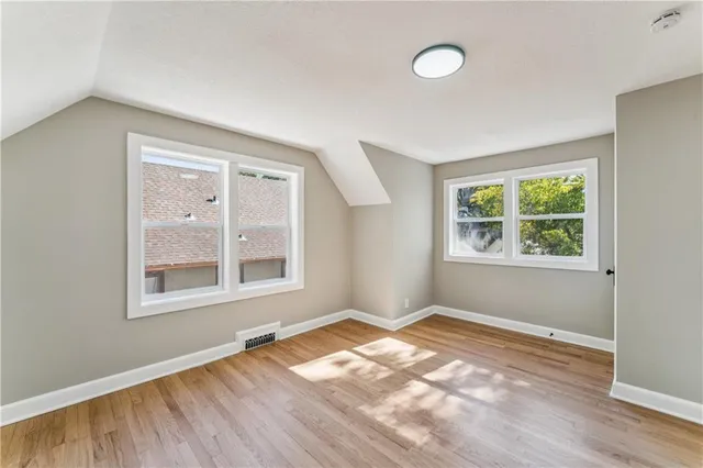 $415,000 | 209 East 72 Terrace, Kansas City, MO 64114