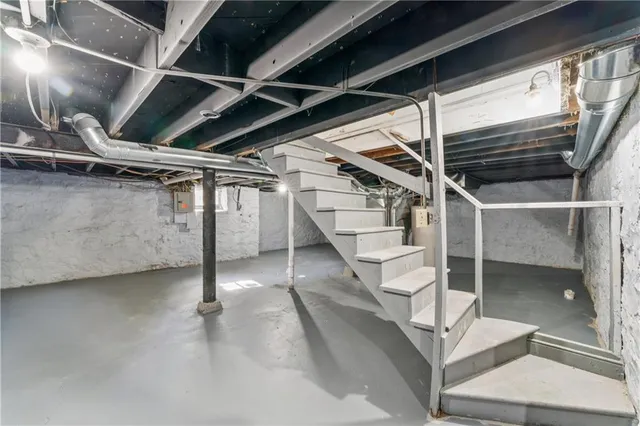 $415,000 | 209 East 72 Terrace, Kansas City, MO 64114