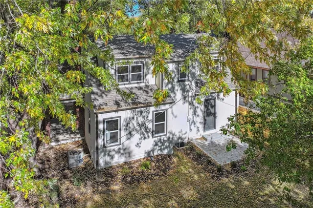 $415,000 | 209 East 72 Terrace, Kansas City, MO 64114