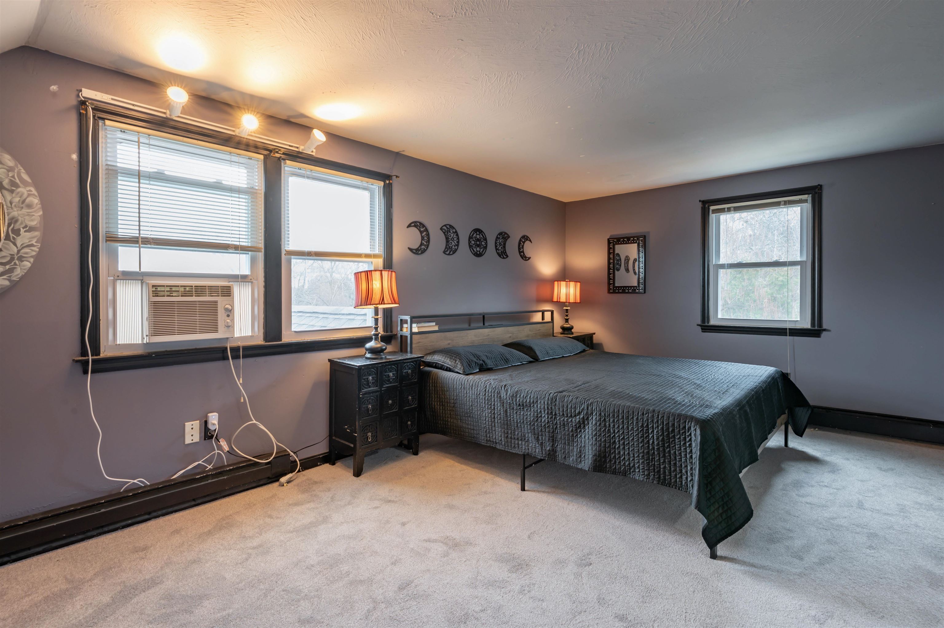 31 Rosemont Avenue Manchester, NH 03103 - Photo 20 of 46
