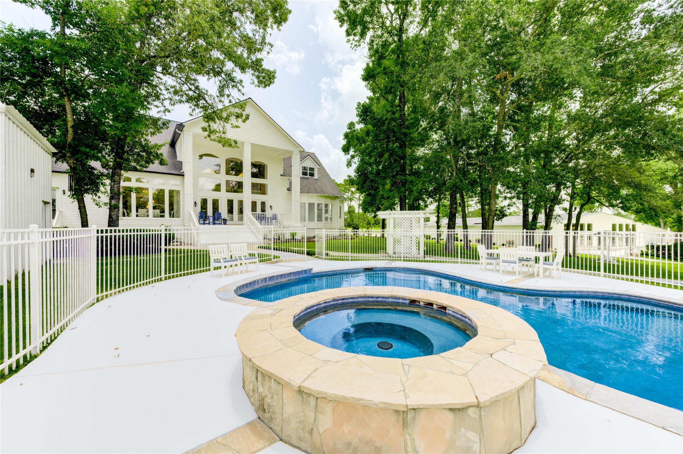 1961 Farm To Market 1375 Huntsville, TX 77340 - Photo 11 of 44